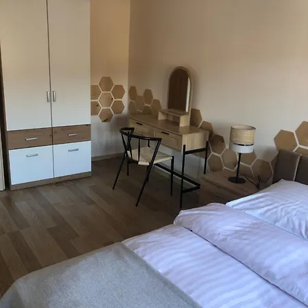 Apartment Miodowy Waksmund-nowytarg Waksmund