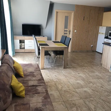 Apartment Miodowy Waksmund-nowytarg Waksmund